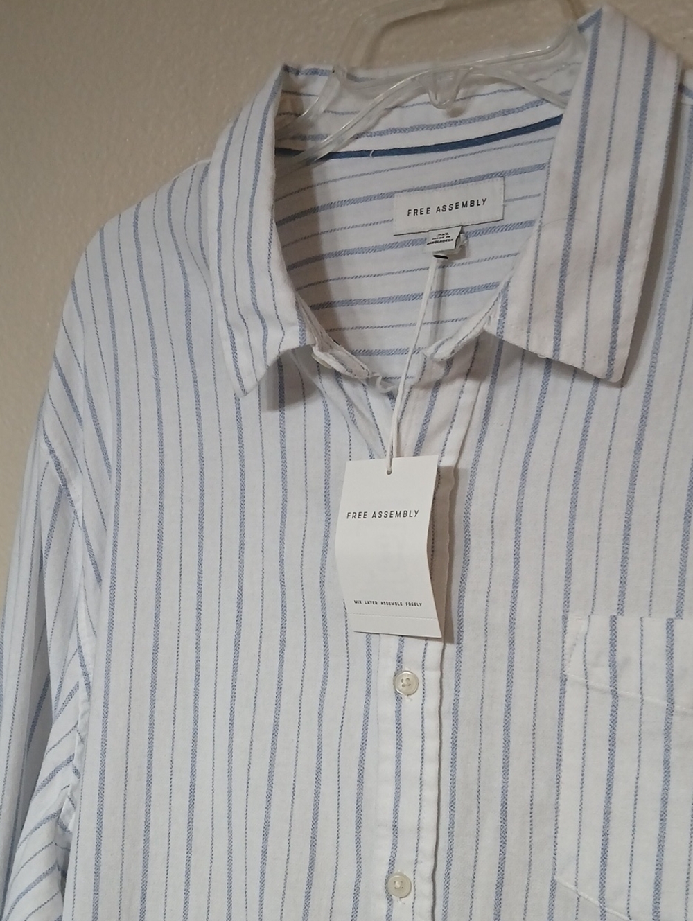 Free Assembly Button-Down Shirt - Picture 6 of 9